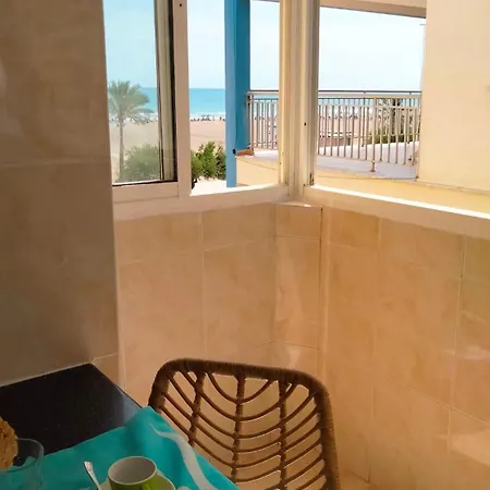 Roma - Solo Familias 아파트 간디아